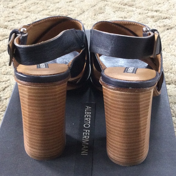 Alberto Fermani Navy Sandal - Picture 6 of 11